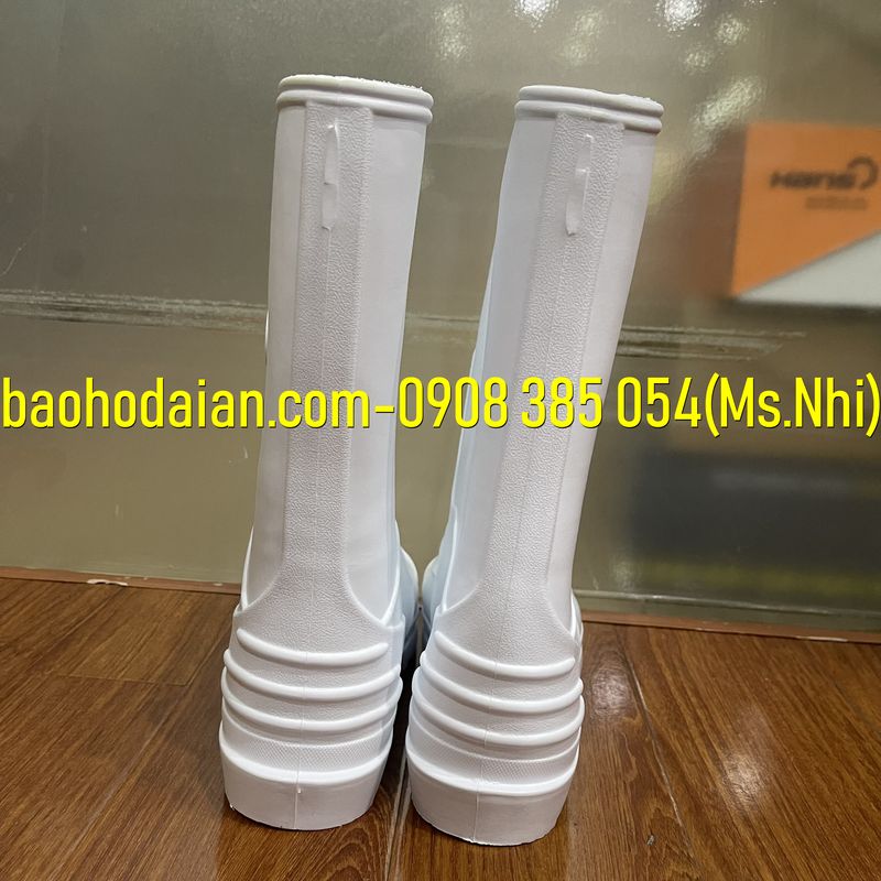 Ủng xốp màu trắng nhựa EVA siêu nhẹ E014