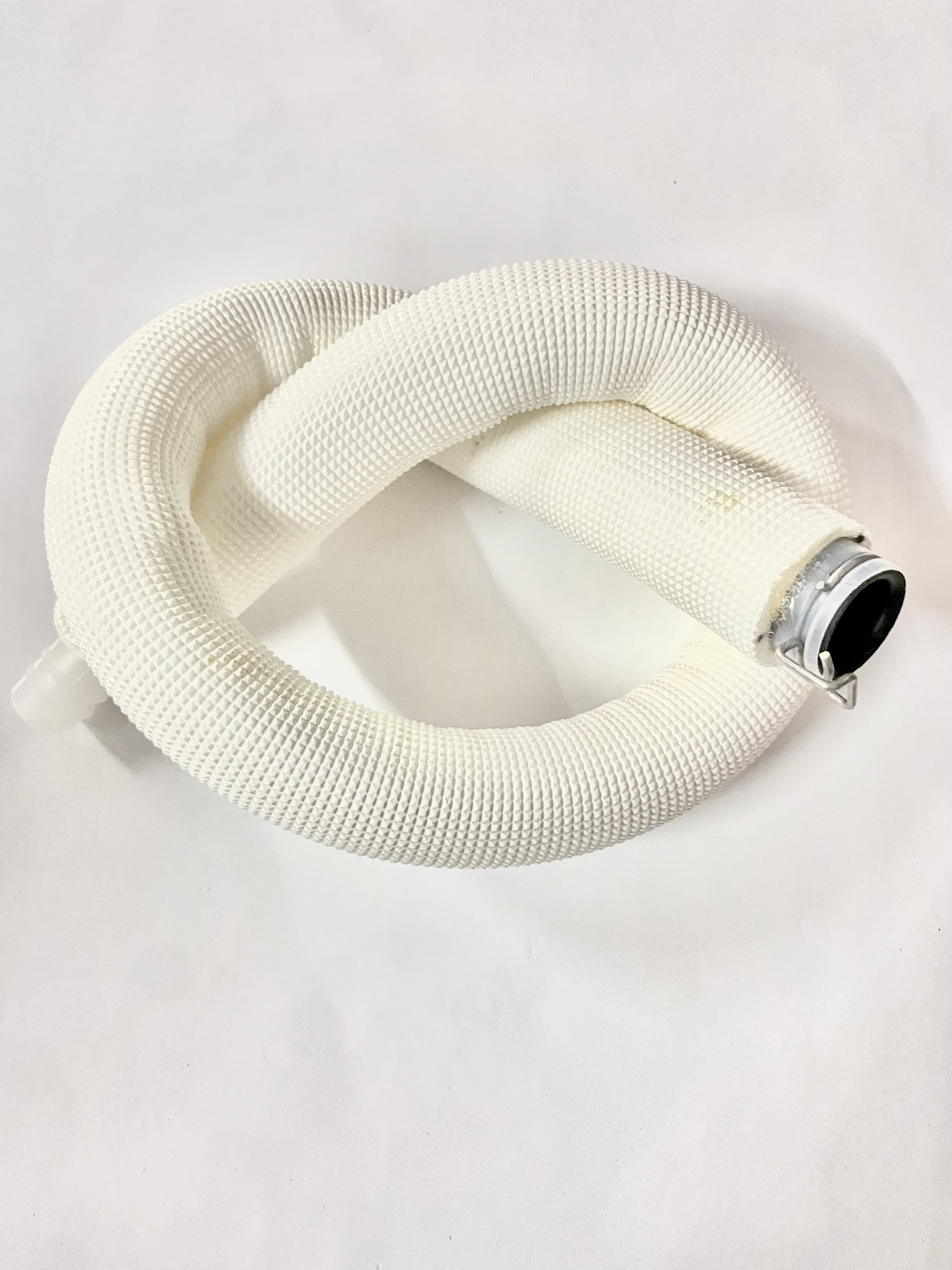 Ống thoát nước đầu lạnh điều hòa máy lạnh
