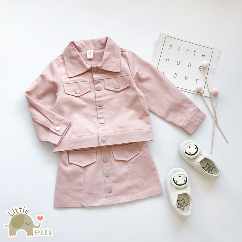 Set áo khoác denim + chân váy cho bé gái