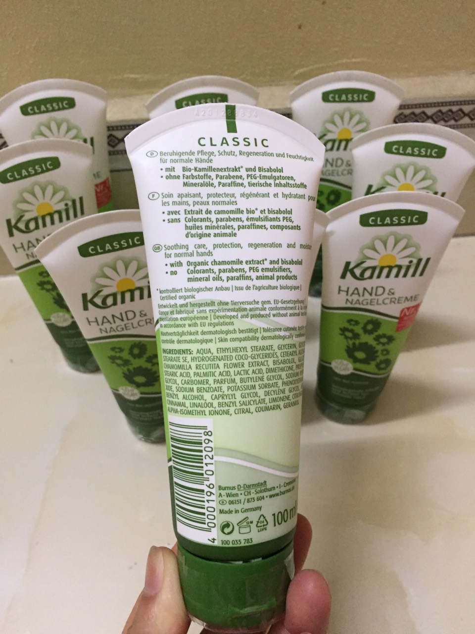 Kem dưỡng tay Kamill Đức