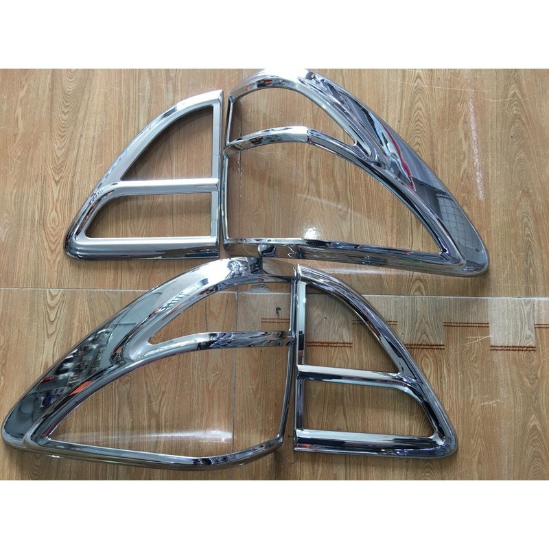 Ốp viền đèn pha + hậu MAZDA BT50 mạ crom