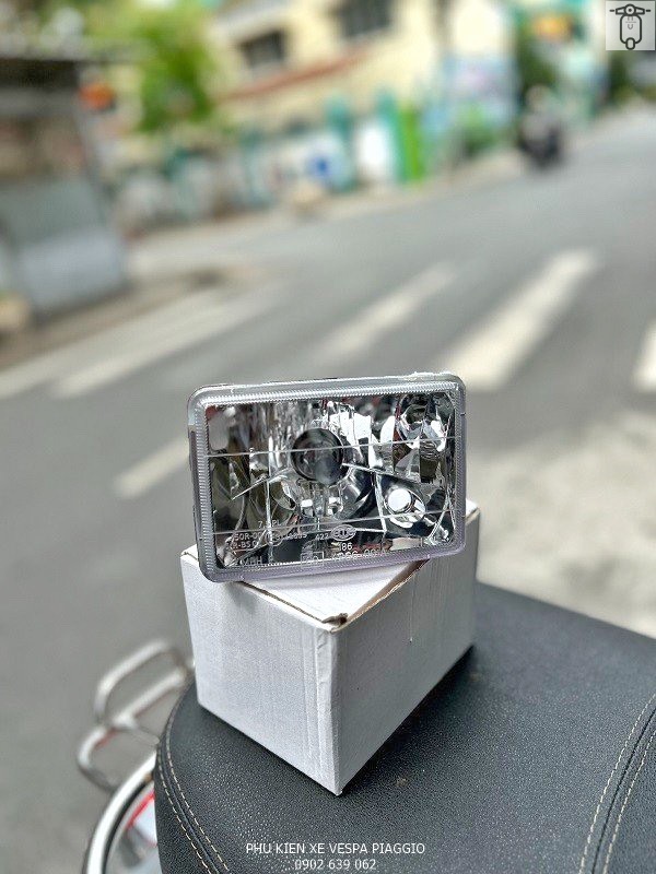 Đèn Pha Vuông Cho Vespa S Kèm Bóng