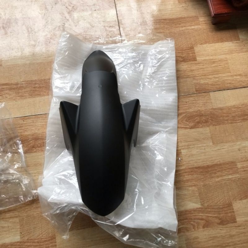 Rè trước ex 150 đen nhám