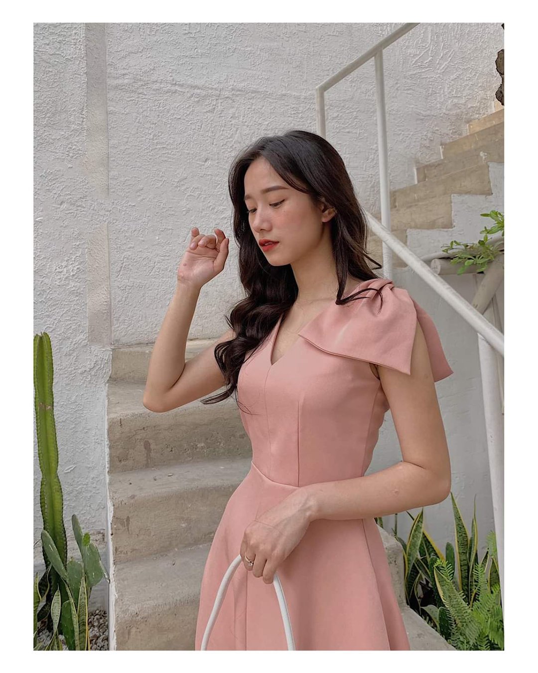 [HCM]Đầm Thiết Kế Sát Nách Dài Nơ Vai