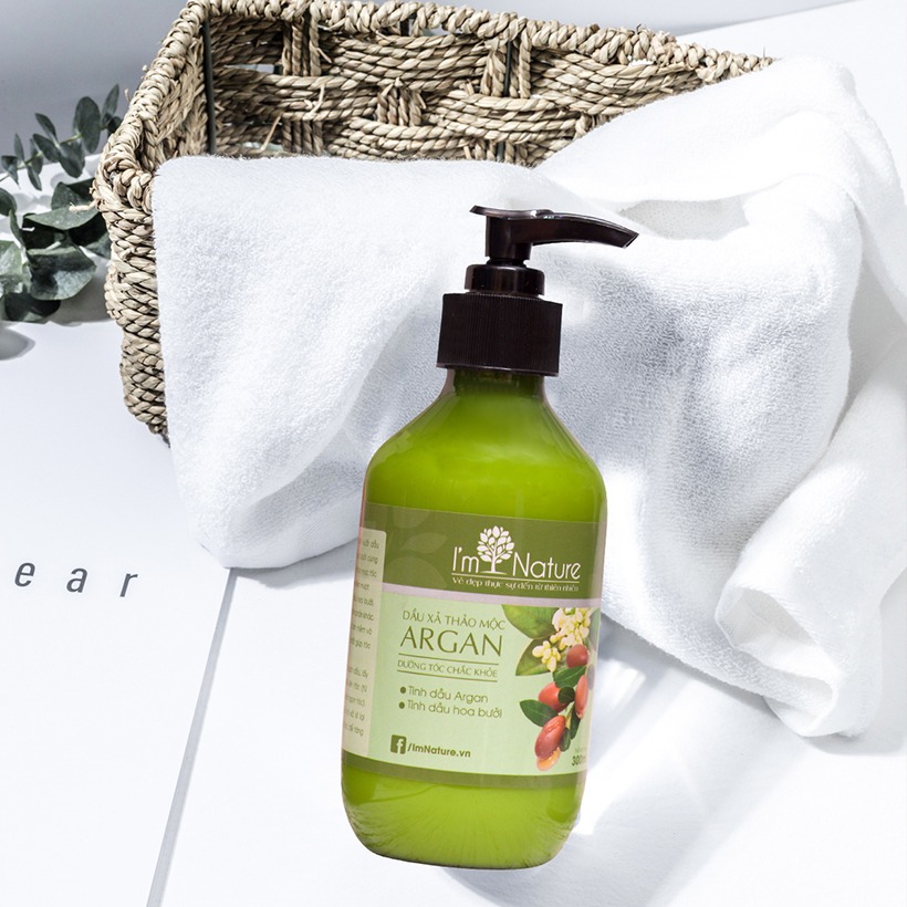 Dầu xã thảo mộc I’M NATURE 300ml