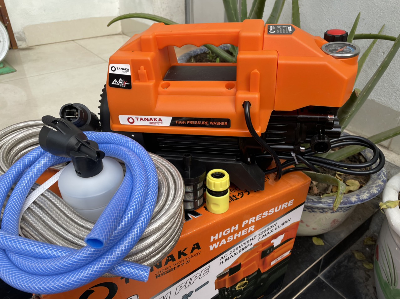 Máy rửa xe - Máy rửa xe Tanaka Siêu Khỏe -