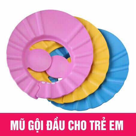Mủ gội đầu chắn nước cho bé