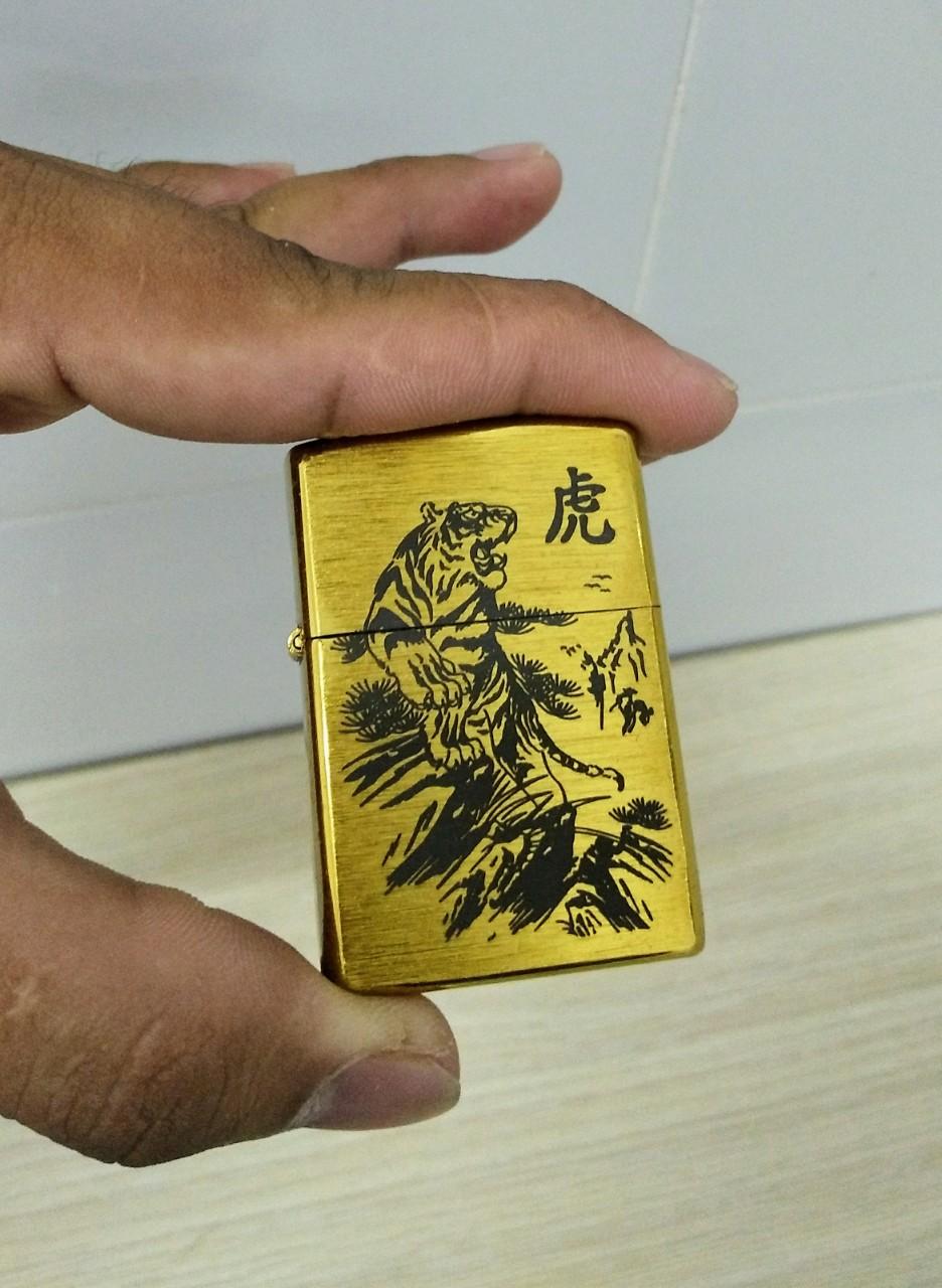 [HCM]Bật Lửa Zippo  Khắc Laze Mãnh Hổ - Zippo chính hãng usa