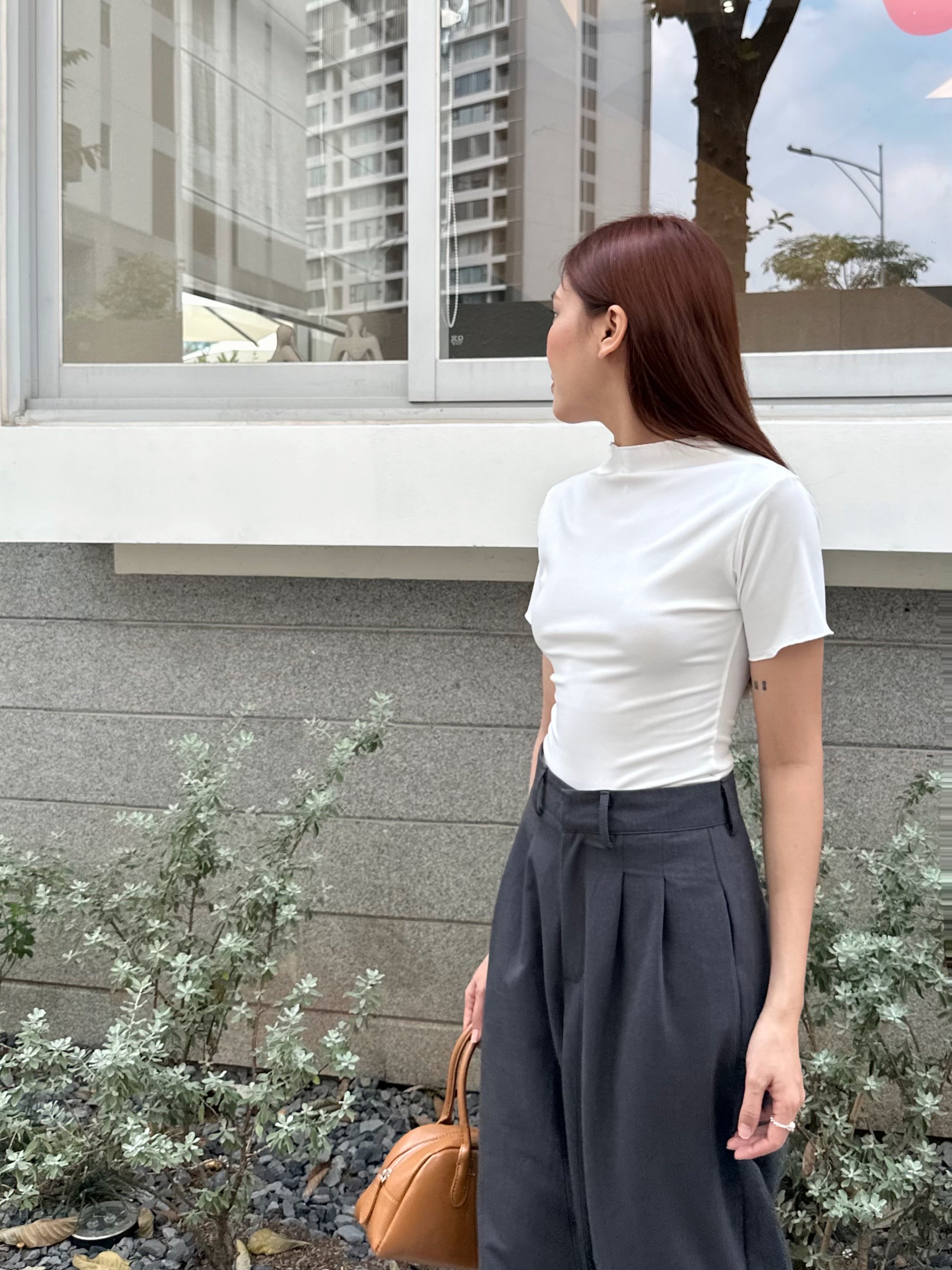 Áo thun ôm baby tee cuốn biên hack eo - 𝐂𝐚𝐦𝐢 𝐓𝐞𝐞