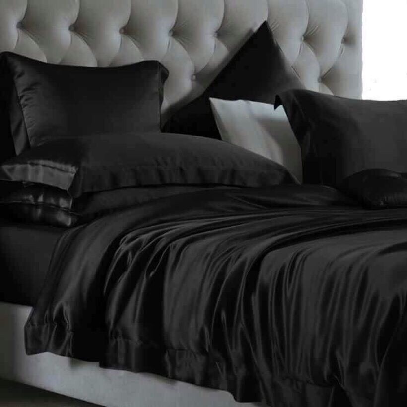 ( Lụa Loại 1) Ga Giường Lẻ Phi Lụa Màu Đen Cao Cấp Mềm Mại Lan Pham Bedding