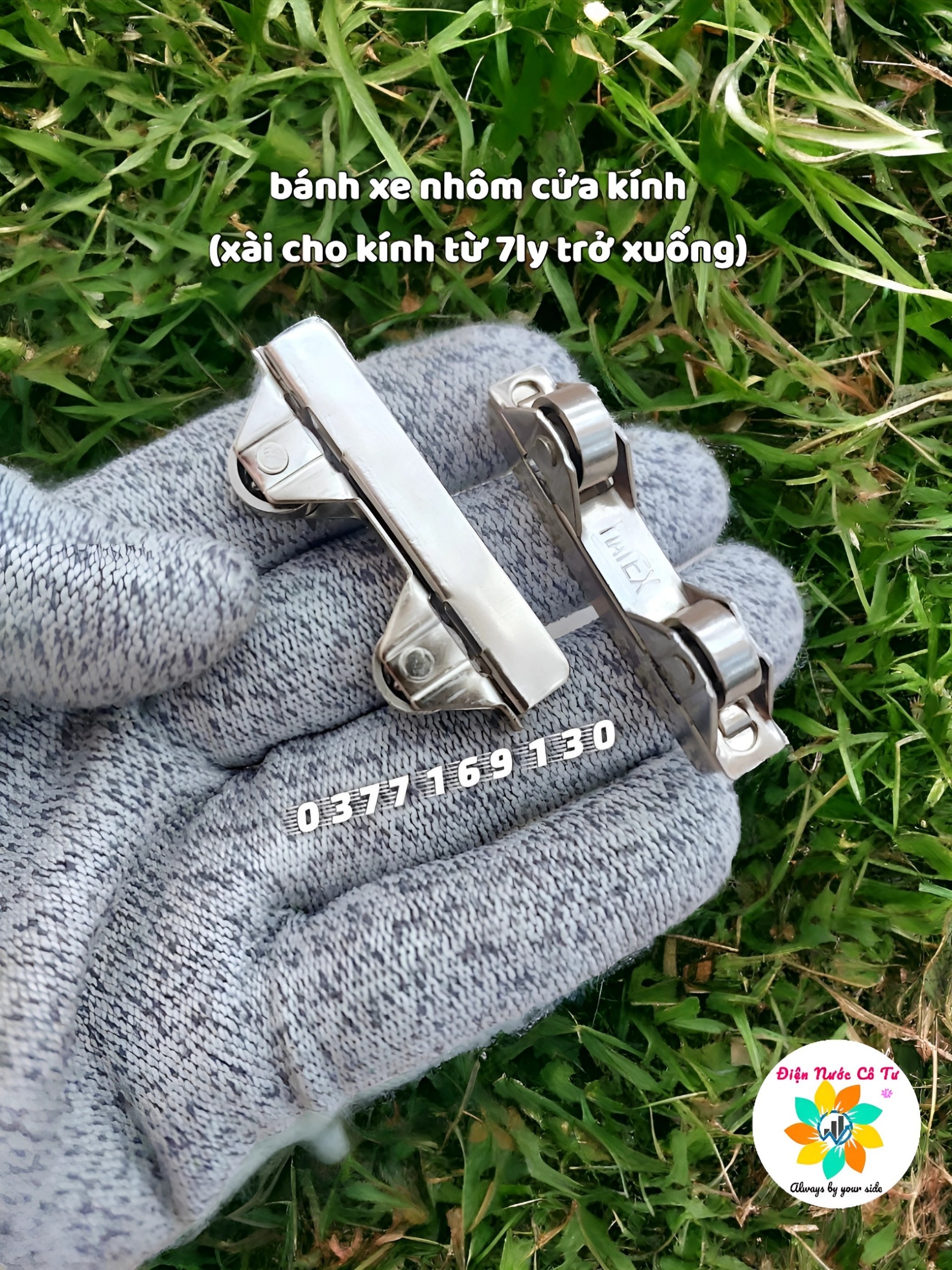 2 cái bánh xe cửa nhôm/cửa lùa/cửa kính (tương thích cho kính dày từ 7ly trở xuống)