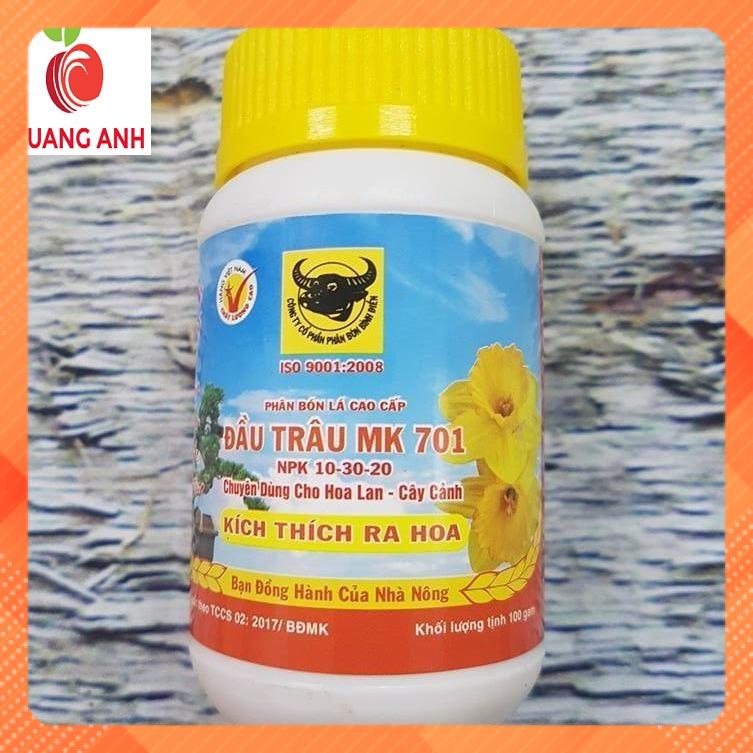 PHÂN BÓN ĐẦU TRÂU 701 KÍCH THÍCH RA HOA - CHAI 100GR