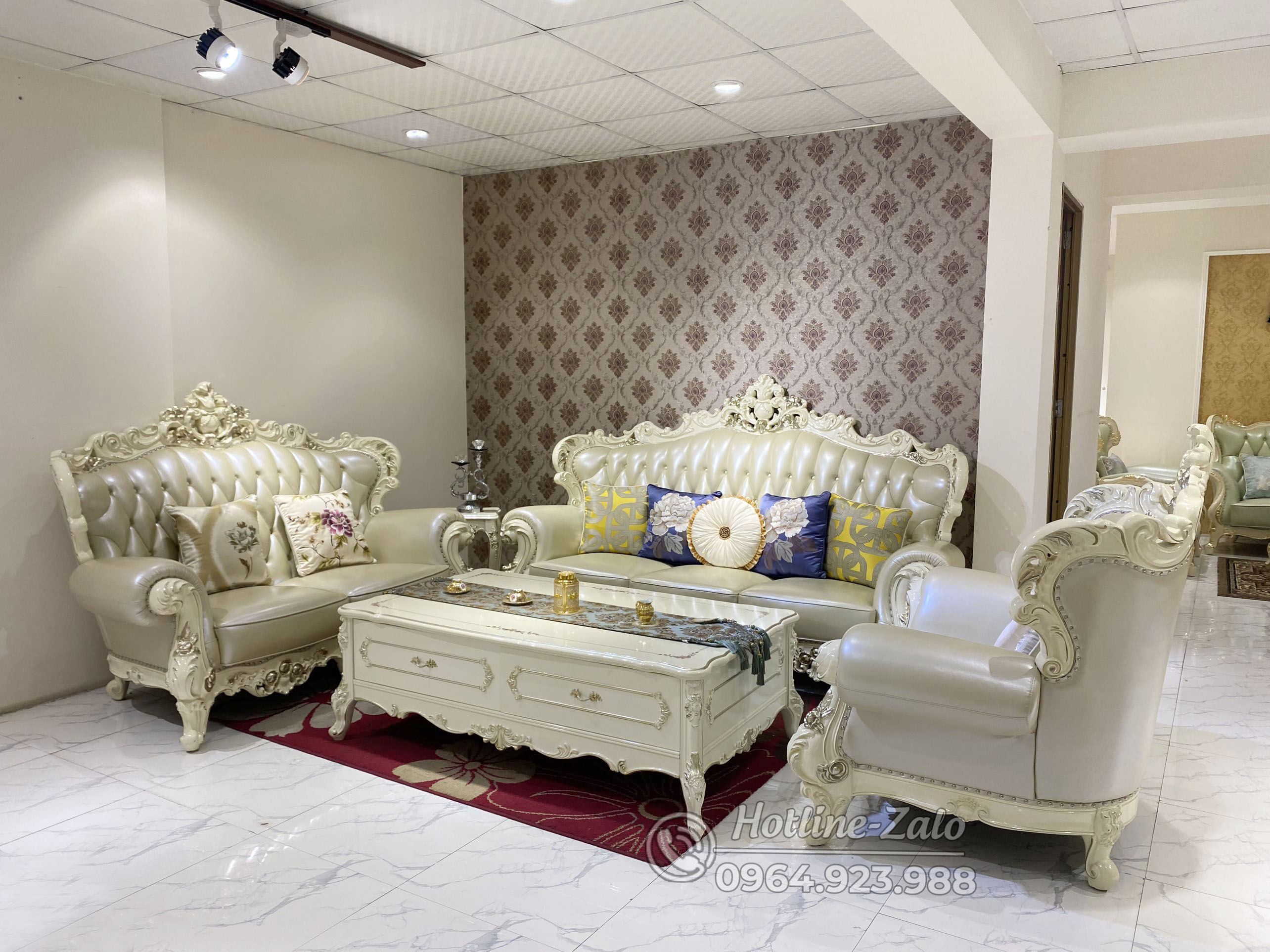 Bộ Sofa phòng khách tân cổ điển bọc da bò nhập khẩu 9903B