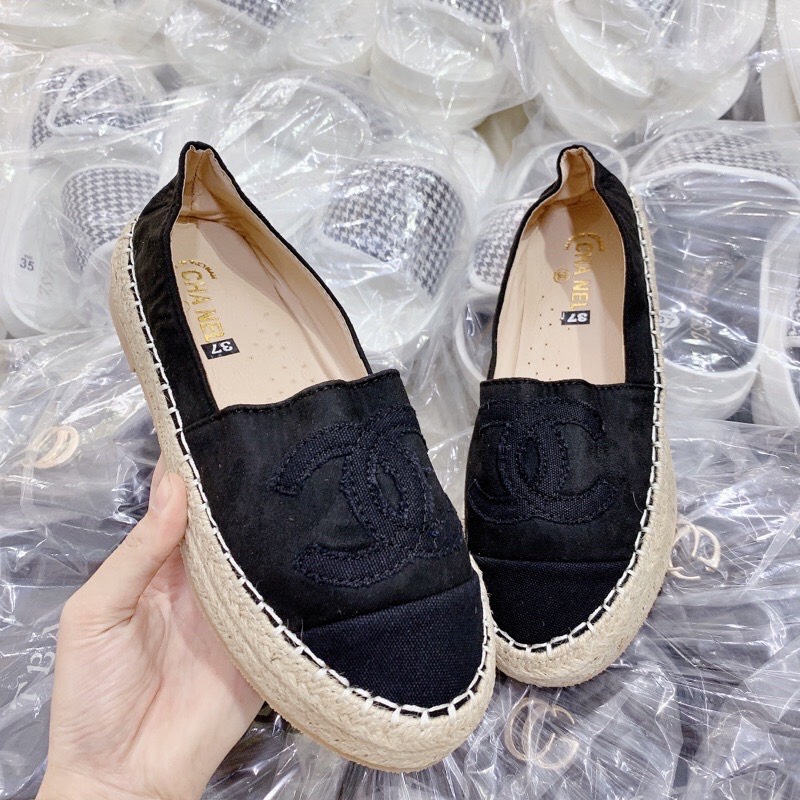 giày lười chanel đen da nỉ đế cói