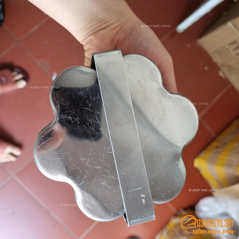 Khuôn giò lụa inox hình hoa mai 0,5kg