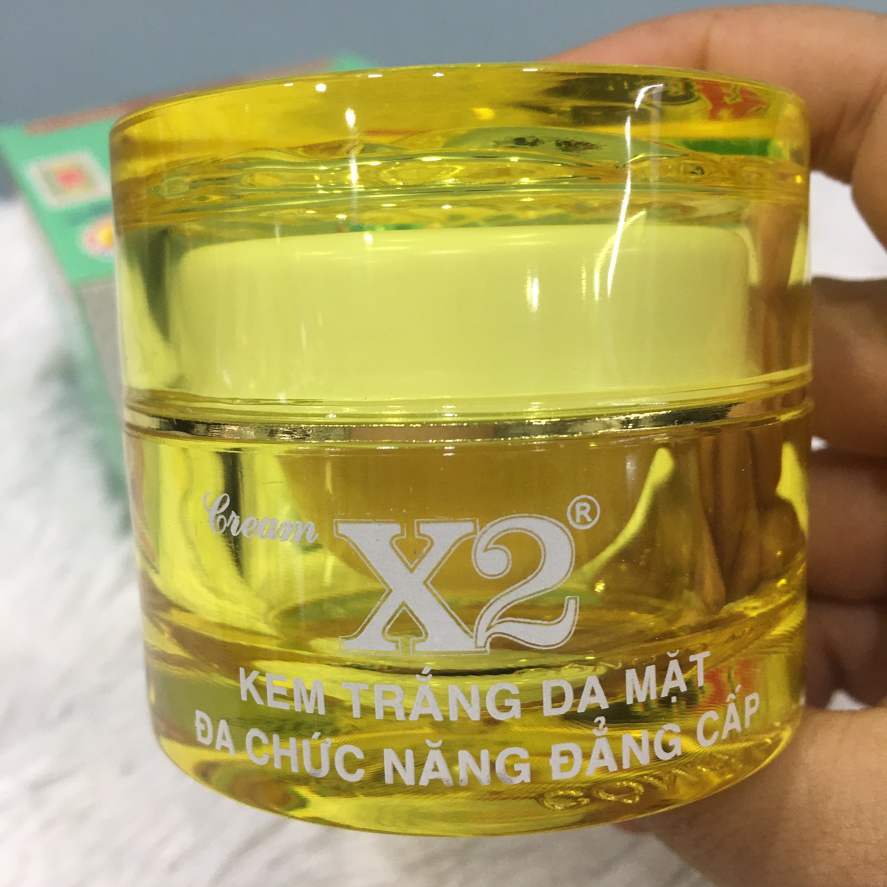 Kem trắng da mặt đa chức năng đẳng cấp 20g X2