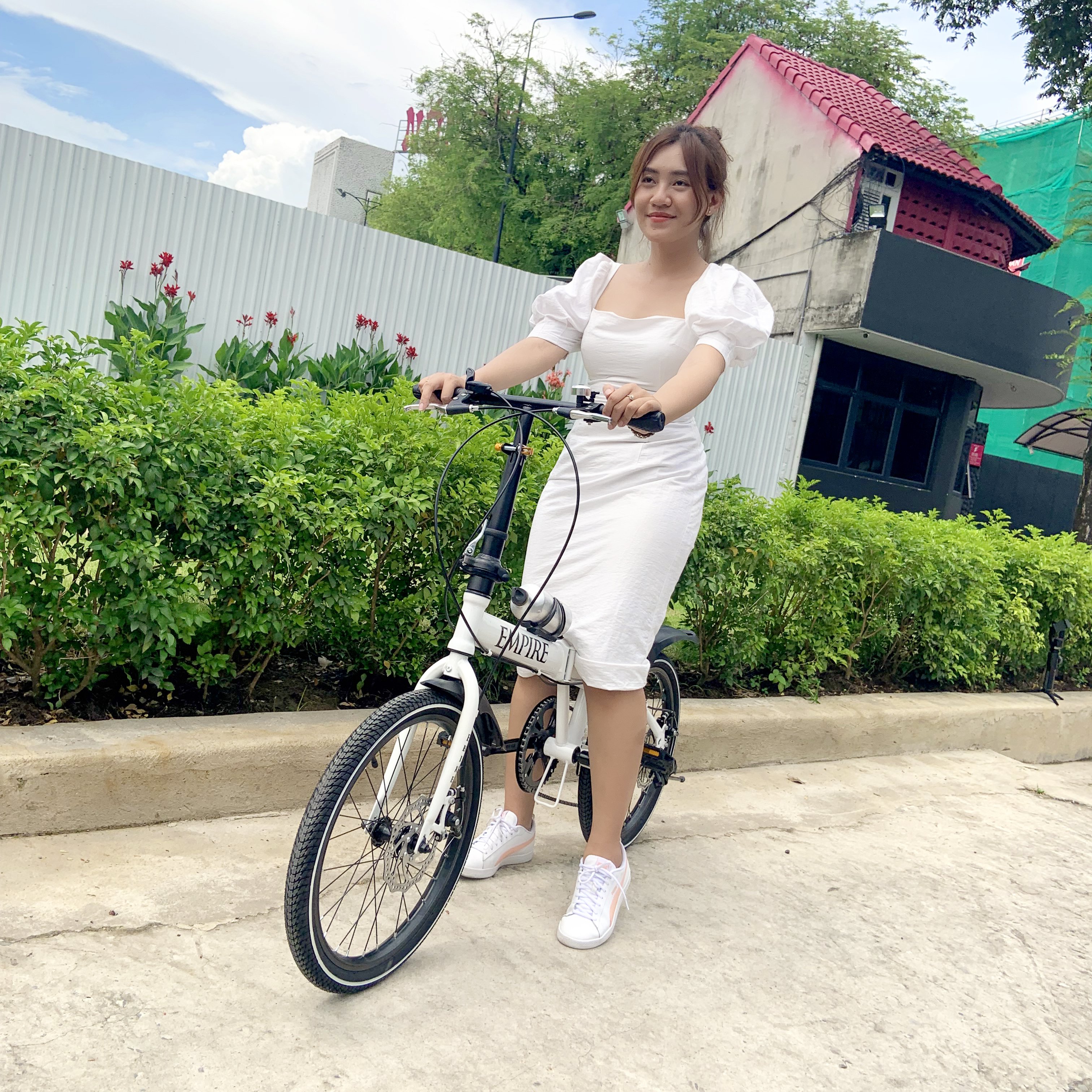 XE ĐẠP GẤP EMPIRE E1000 màu trắng