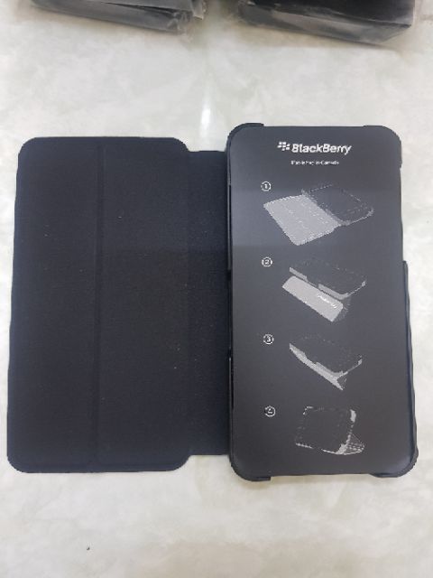 [HCM]Bao cầm tay Blackberry Z10 Flip Shell