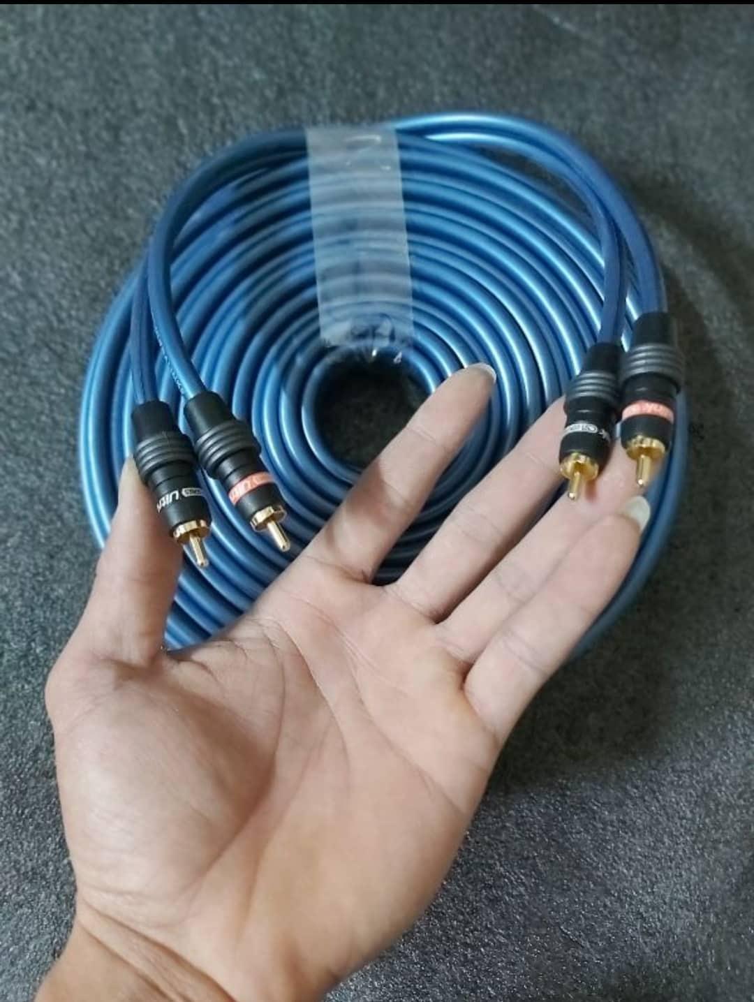 dây AV 4 đầu xanh dài 10 mét tốt