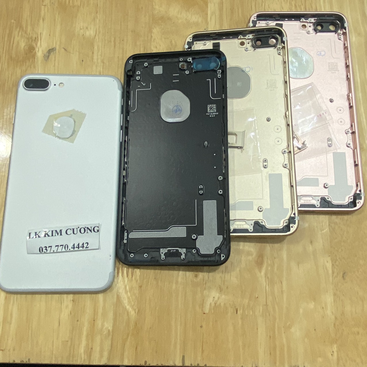 Bộ vỏ thay thế IP 7 PLUS ZIN (TEM ĐỎ)