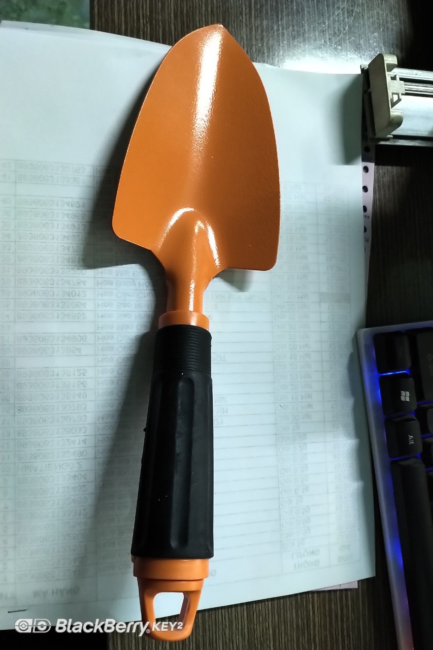 Xẻng Xới Đất Làm Vườn Cao Cấp Thép Không Gỉ LV98