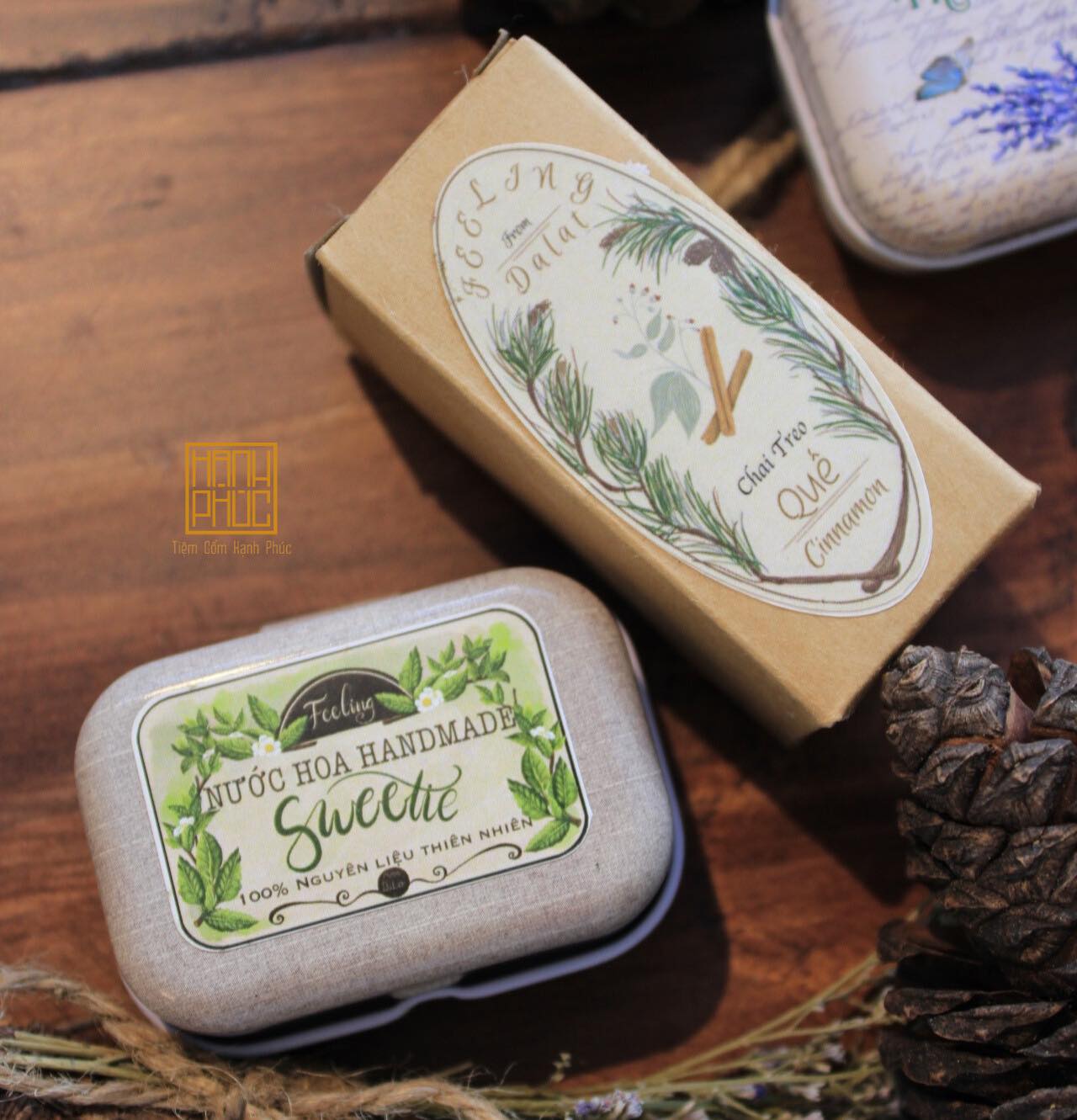 Nước hoa khô handmade từ thiên nhiên