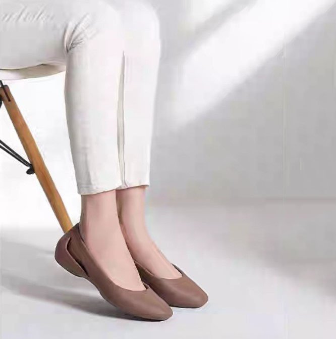 GIÀY NHỰA CROCS LAURA SLOANE FLAT