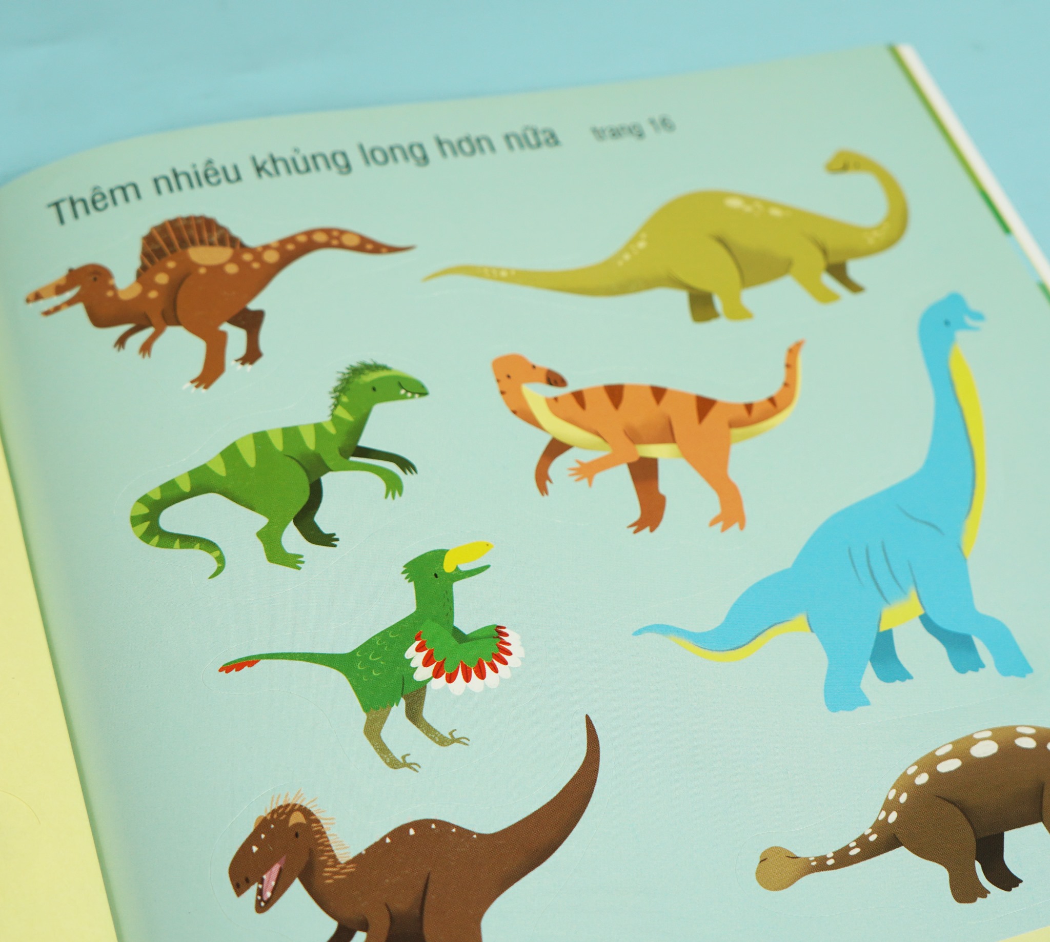 First sticker book - Sách dán hình đầu đời cho bé - Khủng long