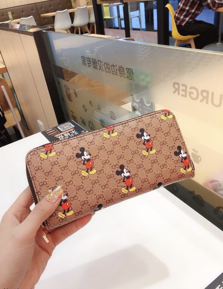 Ví Cầm Tay Chuột Mickey Siêu Hot
