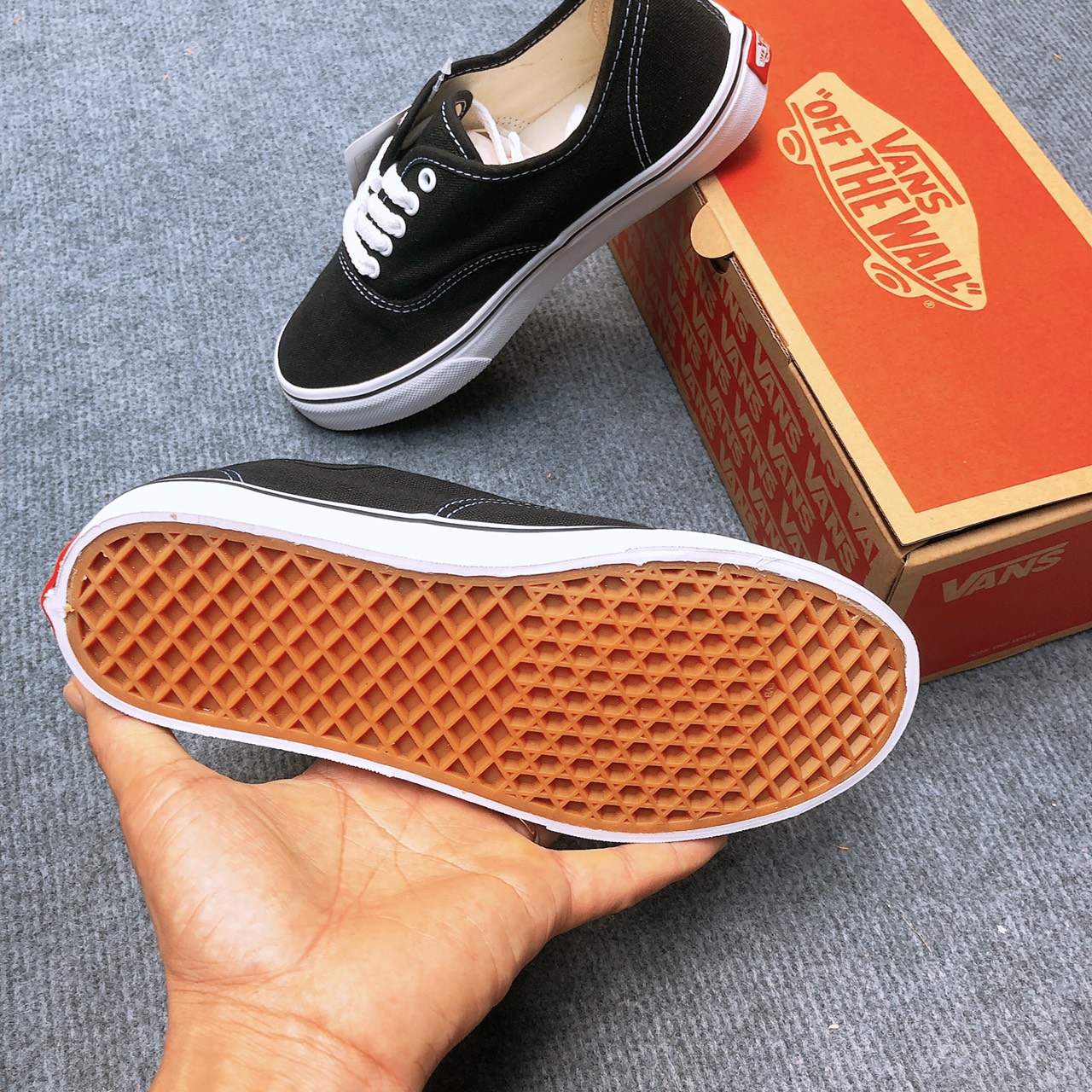 [Hoàn Tiền 15%]giày OLD clacsic đen nam nữ
