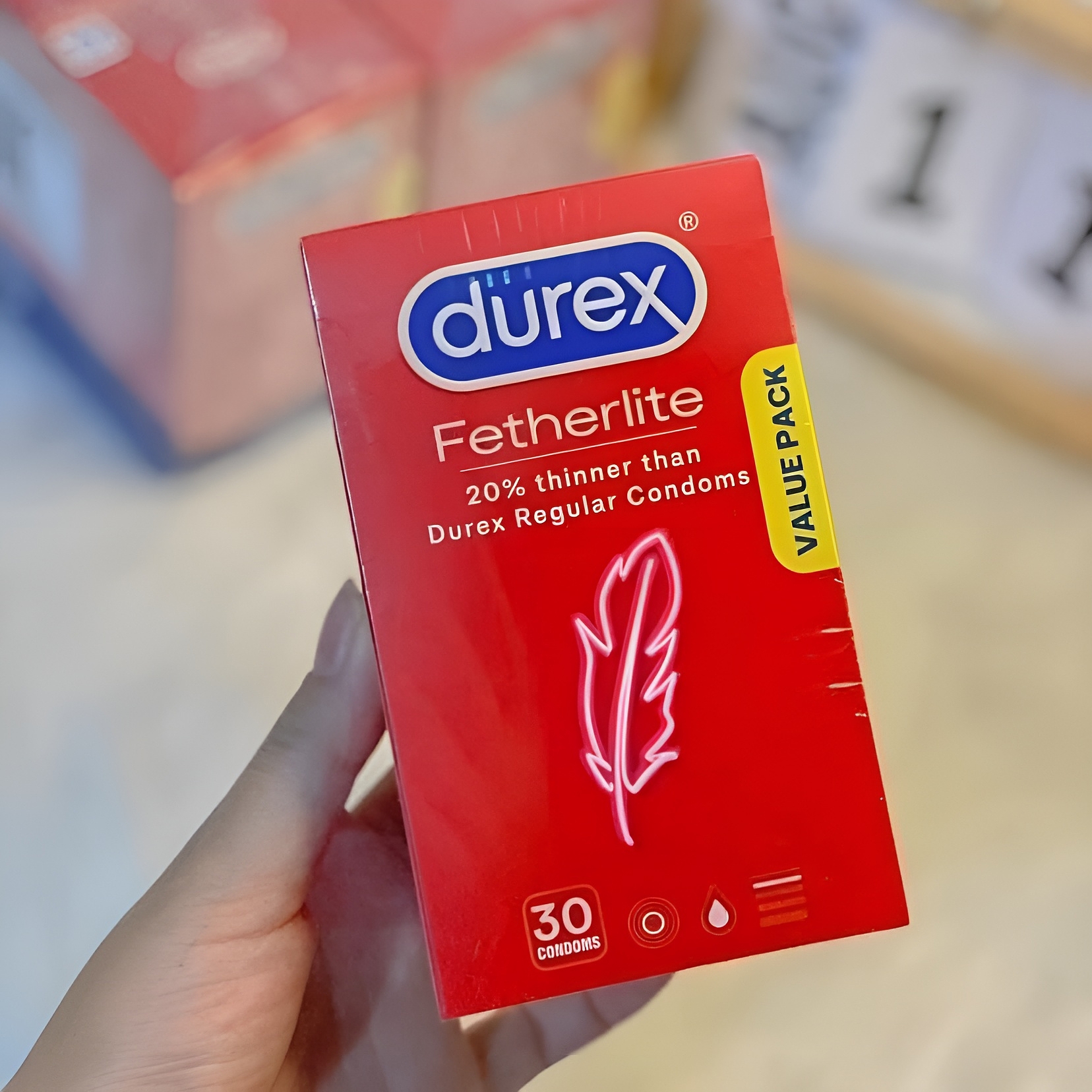 Hộp 30 cái bao cao su Durex Fetherlite Úc siêu mỏng