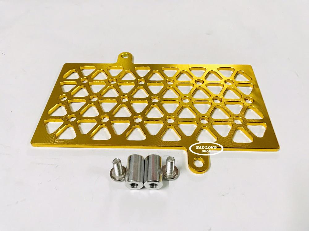 Che két nước cnc nhôm dày dành cho r15