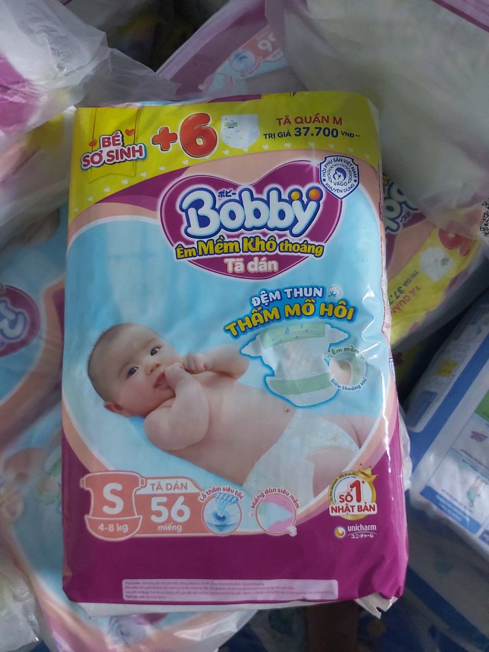 Tã Dán Sơ Sinh Bobby Siêu Thấm S54 tặng 4m - Mẫu Mới