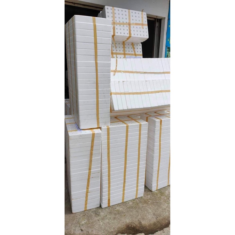 Khay Xốp Ươm Hạt 84 Lỗ