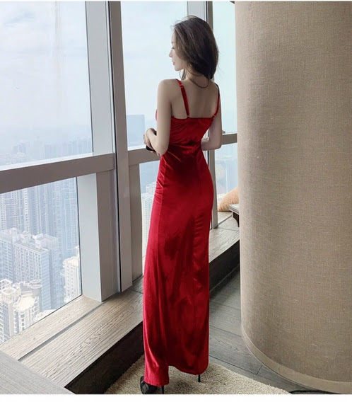 [HCM]ĐẦM MAXI NHUNG 2 DÂY XẺ TÀ