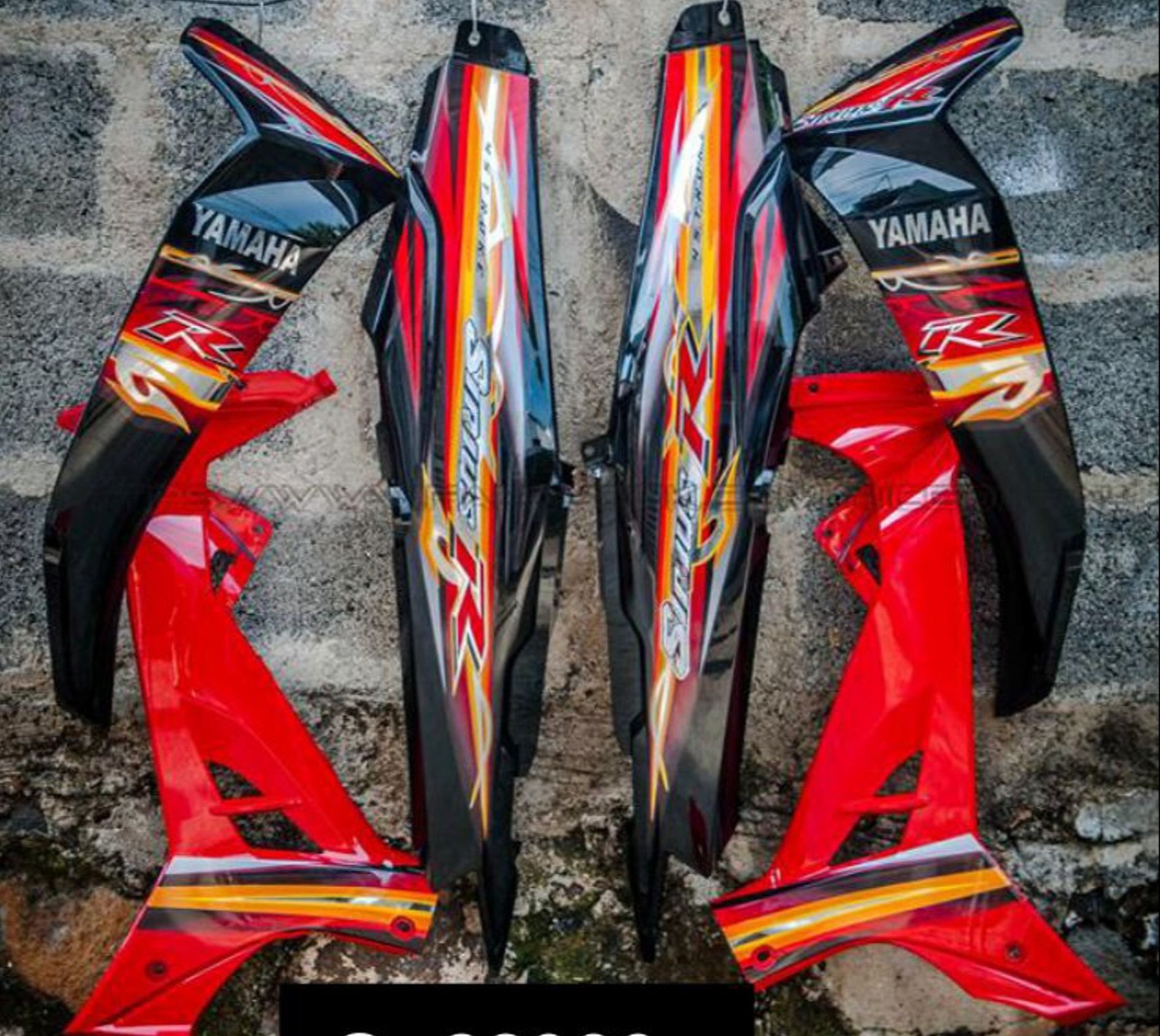 Tem rời xe sirius xăng cơ chữ R đỏ đen Crom cao cấp