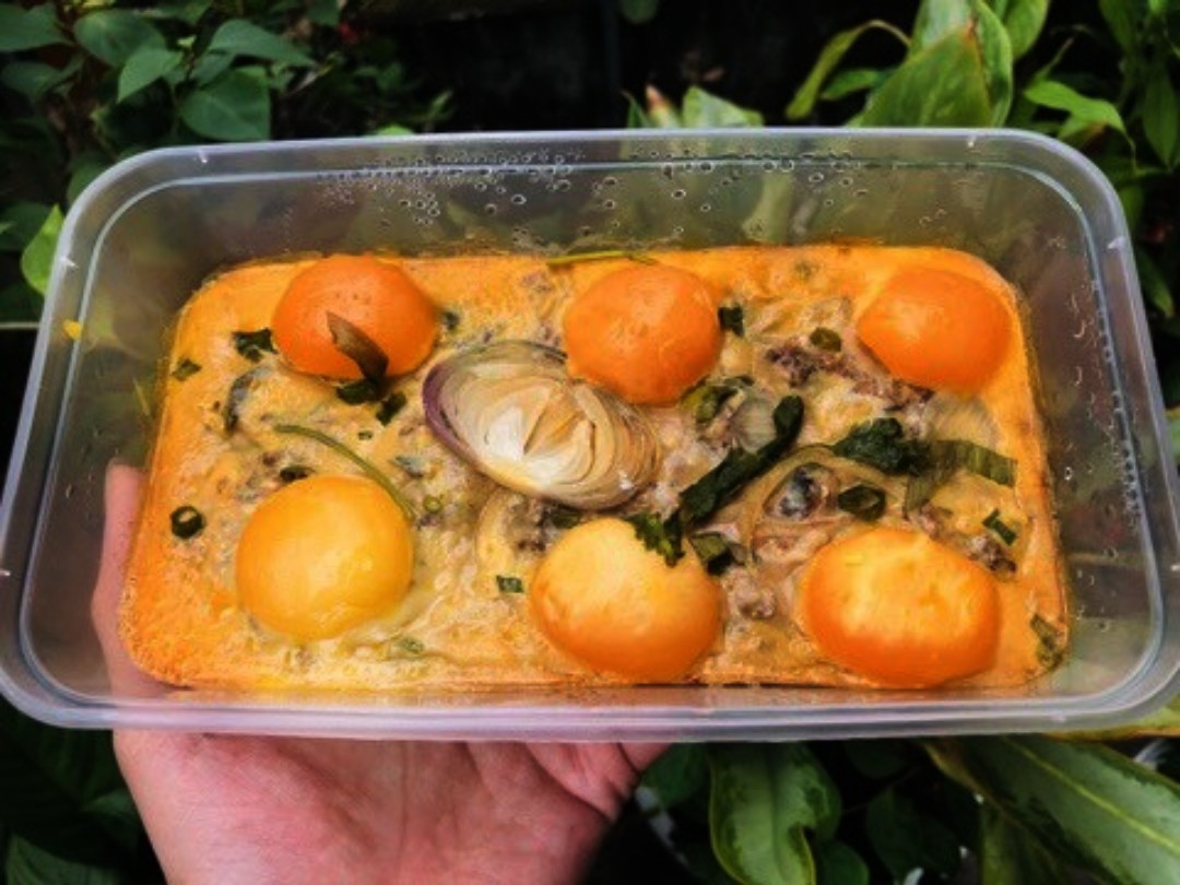 Mắm lóc chưng trứng muối nhà làm đậm vị