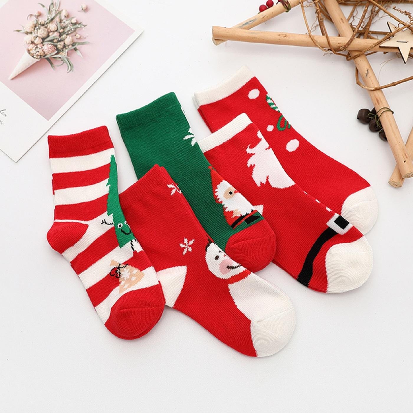 Set 5 đôi tất Noel cực đẹp cho bé trai bé gái