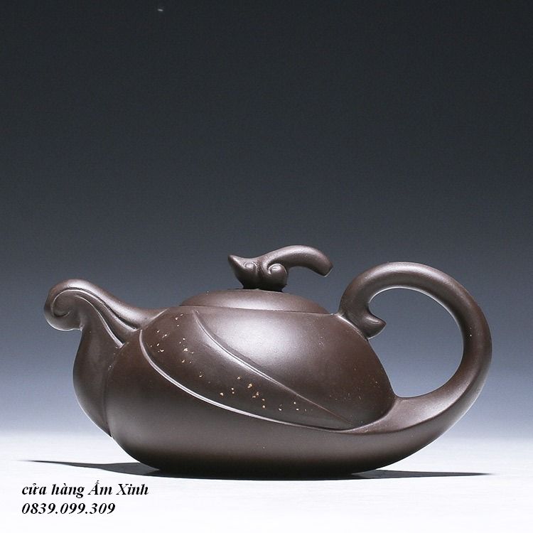Ấm Tử Sa Nghi Hưng190 ml (Hắc Nê)