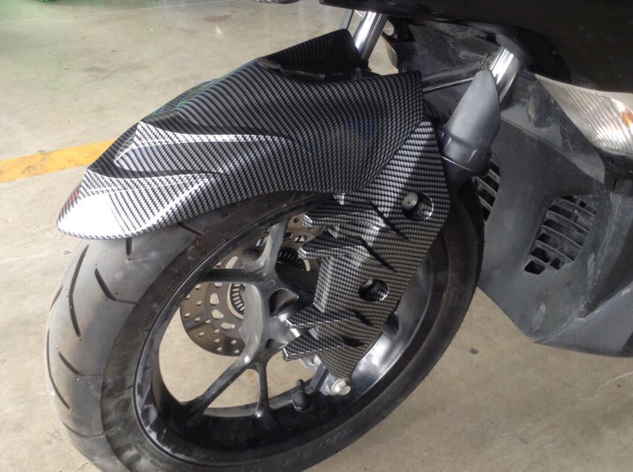 Dè trước carbon NVX