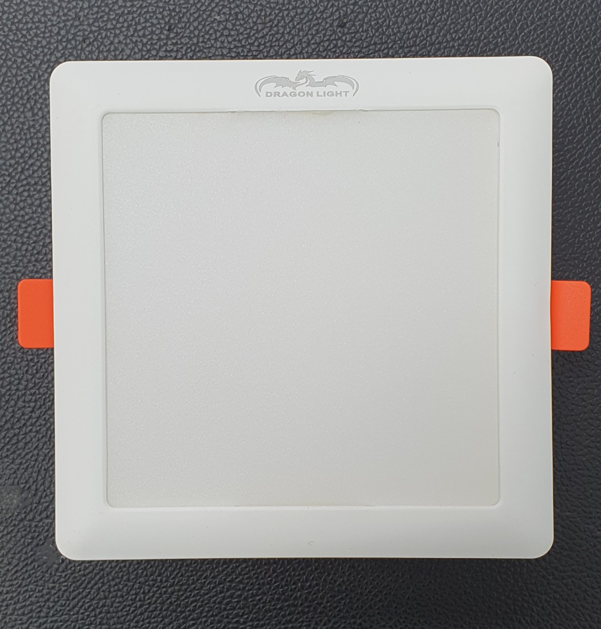 Đèn Led âm trần cao cấp 9W vuông, tiết kiệm điện năng