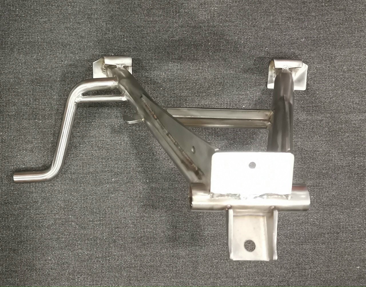 Chống đứng Inox cho xe Winner X