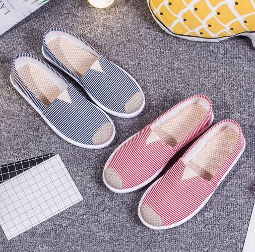 [Hoàn tiền 15%]Giày lười slip on nữ kẻ ngang cá tính