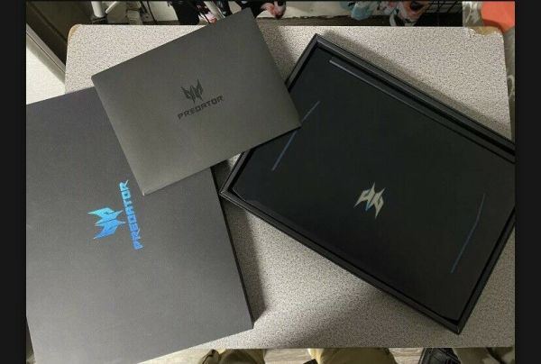 Acer Predator Helios 300 15.6 Full HD Intel Core i7 16GB/512 GB SSD W10 Laptop