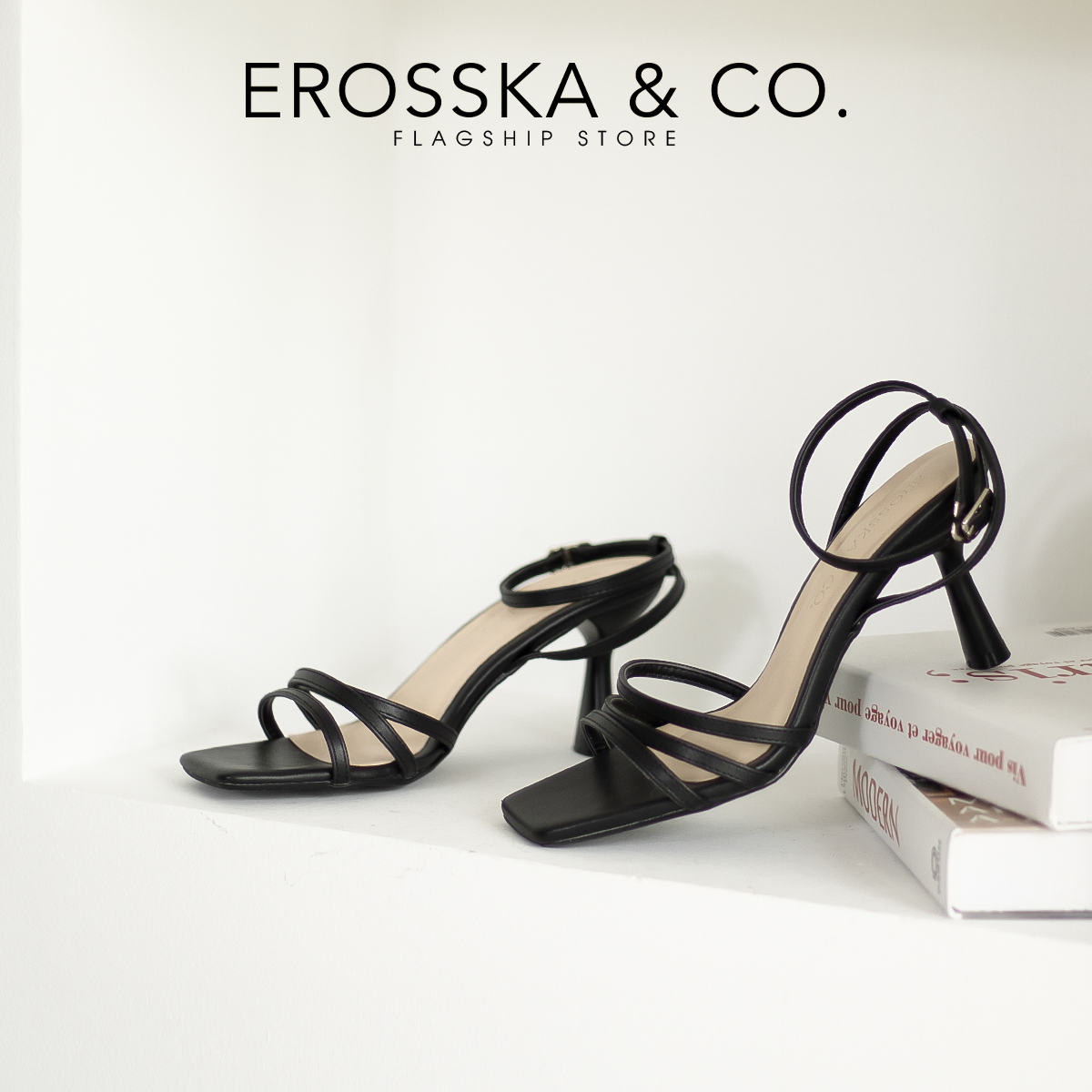 Erosska - Giày cao gót nhọn mũi hở phối dây quai mảnh cao 7cm màu nâu - EB052