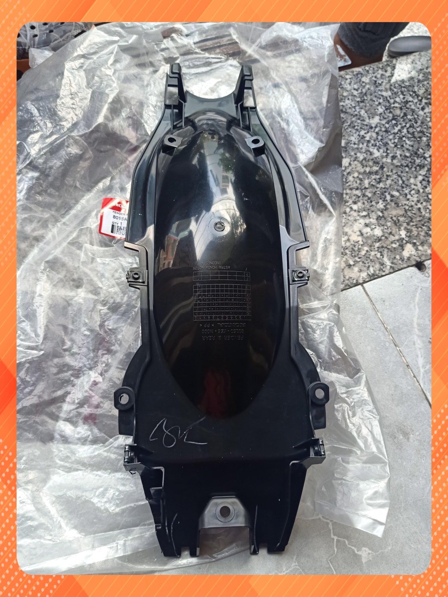 [HCM]chắn bùn gầm sau sonic 150r