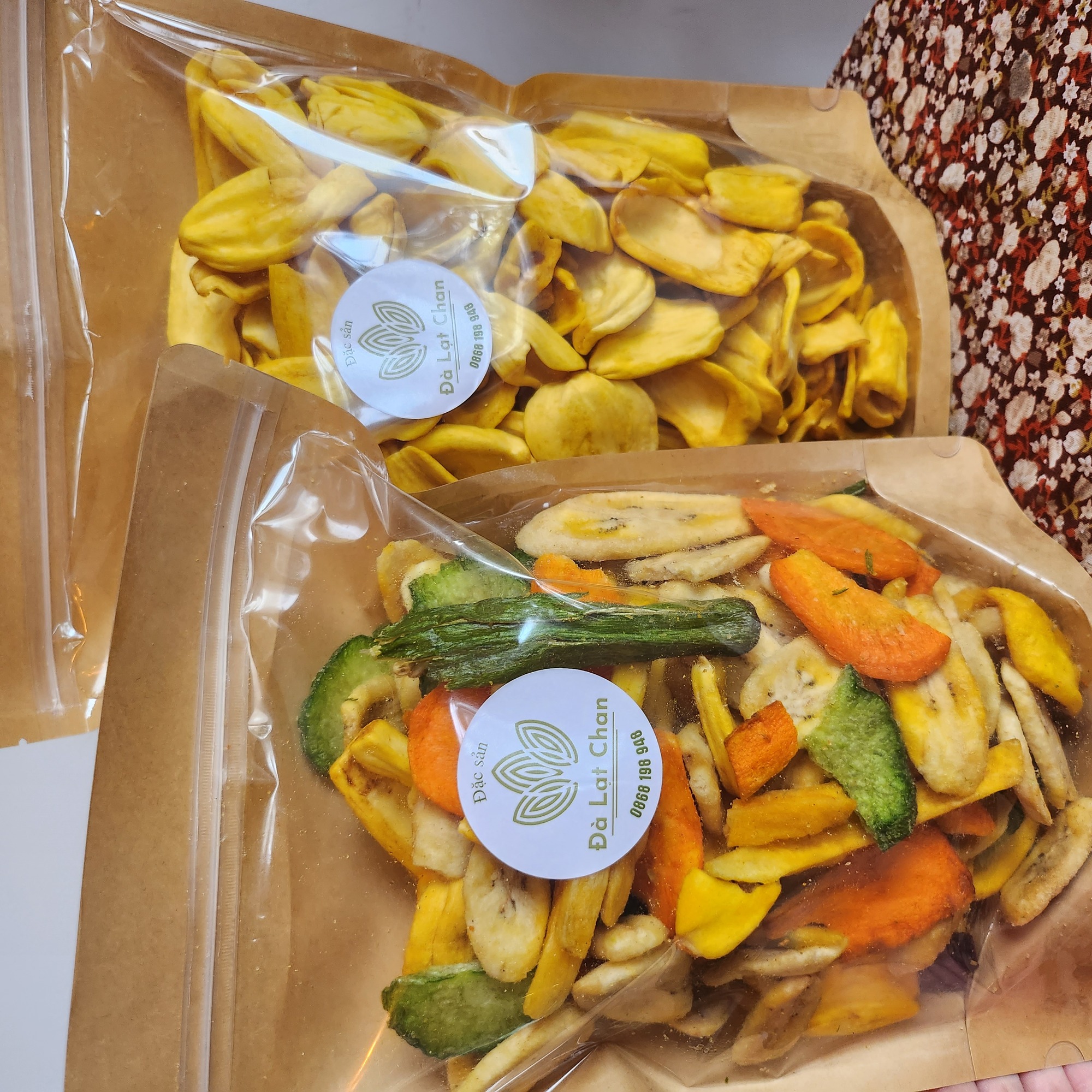 Combo Thập Cẩm và Mít Sấy (mỗi loại 500gr) - Đặc Sản Đà Lạt Chan