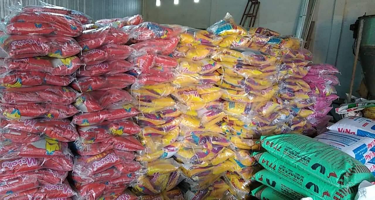 Cát vệ sinh cho mèo Genyo phân phối - McKelly 5L