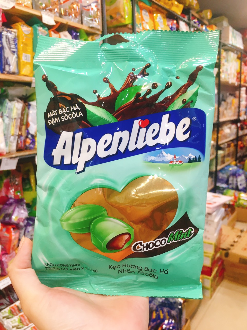 [HCM](1 gói 25 viên) Kẹo Alpenlibe hương vị bạc hà nhân socola hương vị ngọt ngào gắn kết yêu thương
