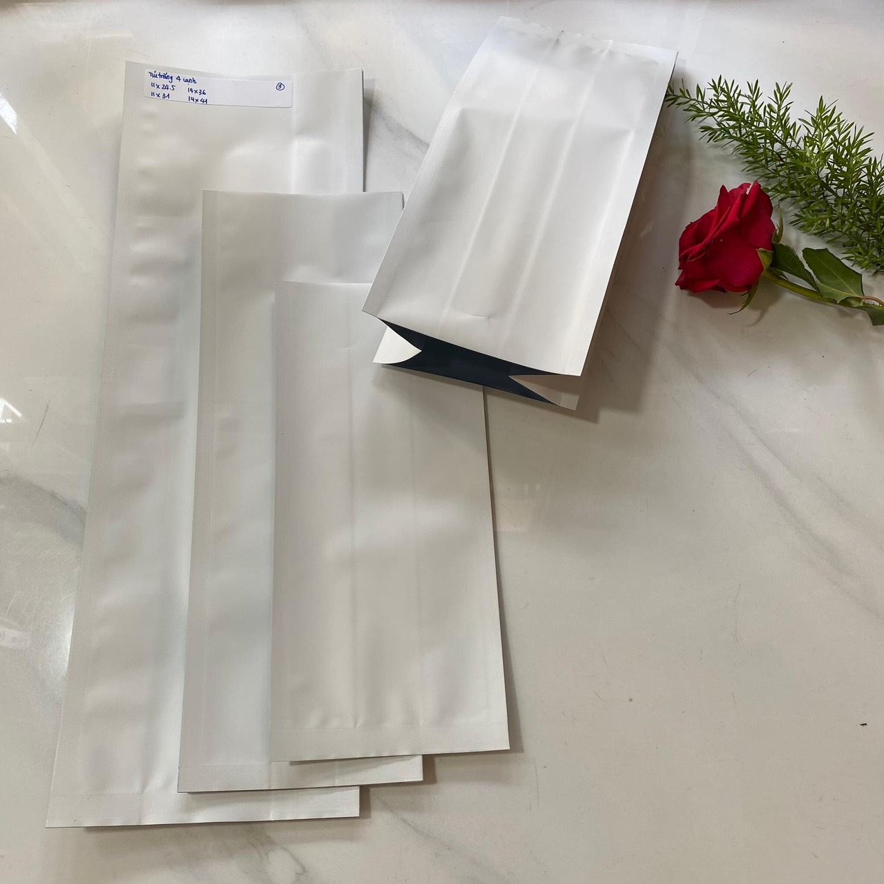 [1kg/size] Túi 4 biên bạc, túi đựng trà/cafe (full size)